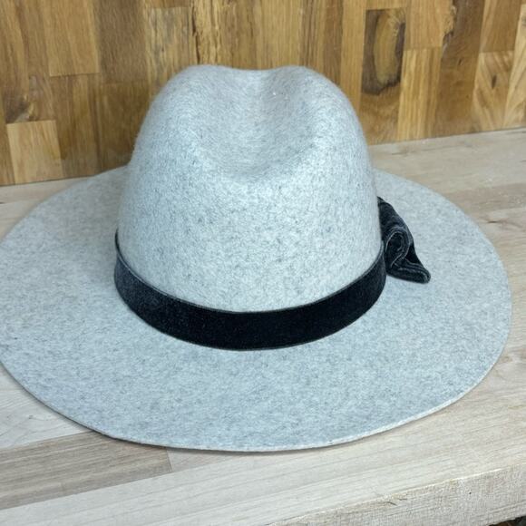 Hat Attack Madison Cream Wool Felt, Velvet Band Wide Brim Fedora Hat - Picture 7 of 7